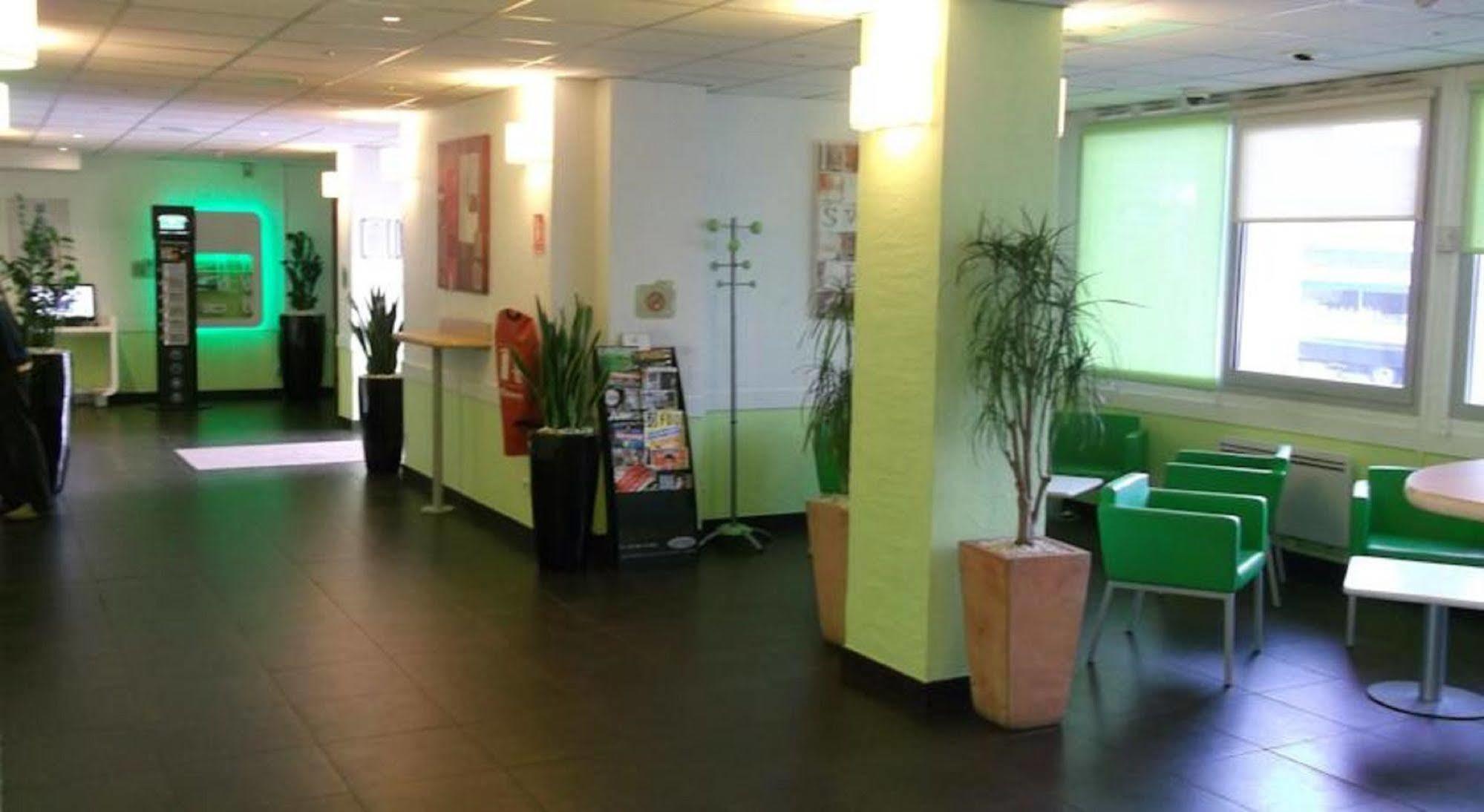 Ibis Budget - Porte De Bagnolet Exterior foto